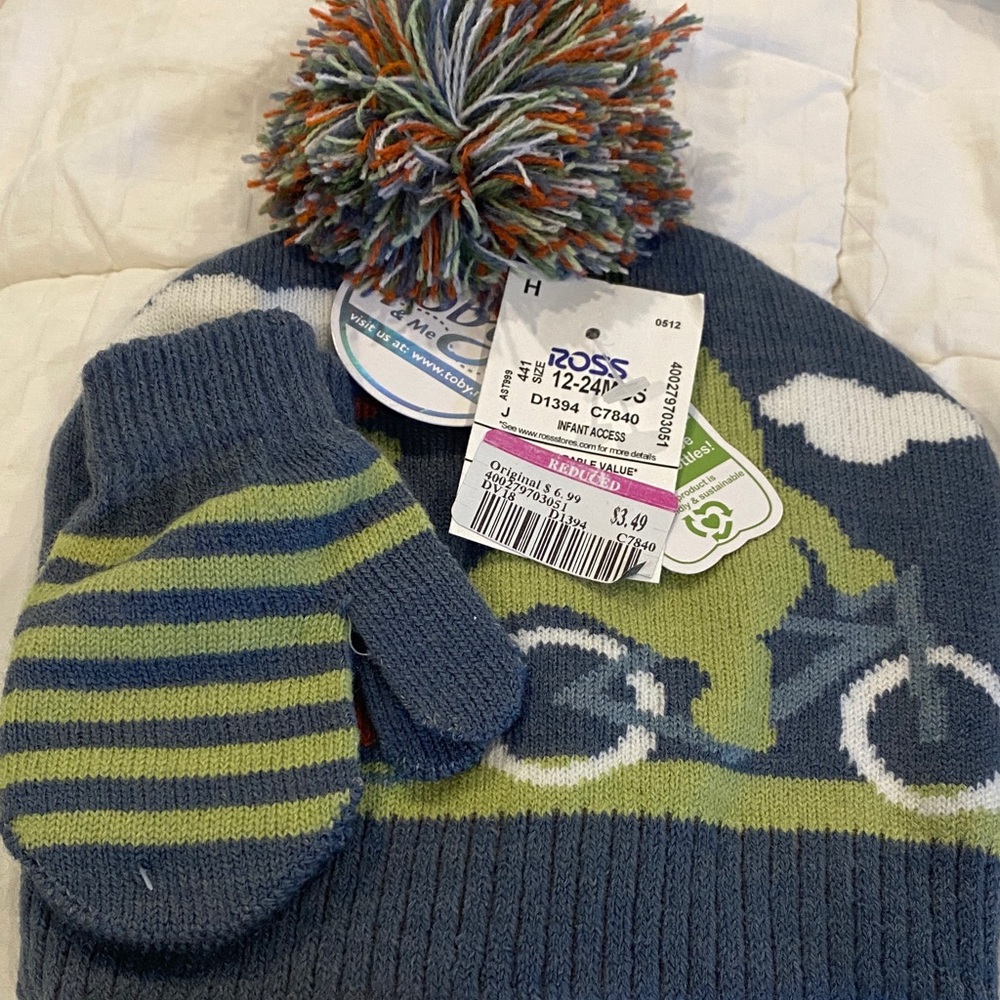 Ross Blue and Green Bicycle Mittens for Kids